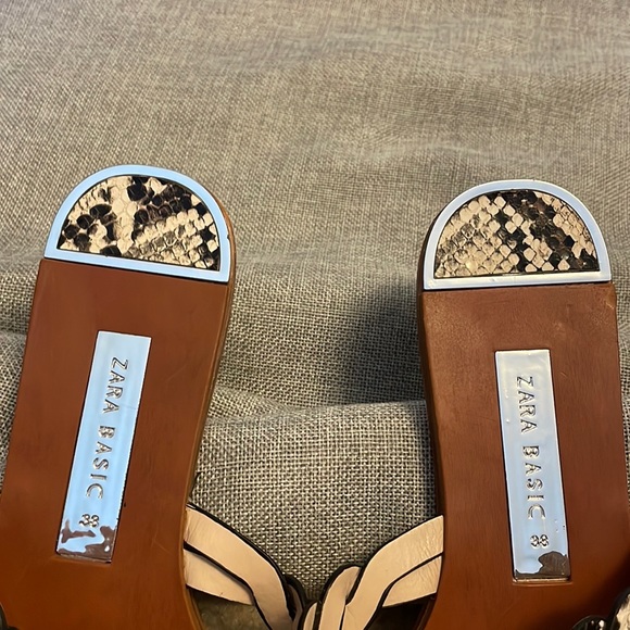 ZARA Printed slides. Size 38. - Picture 8 of 8